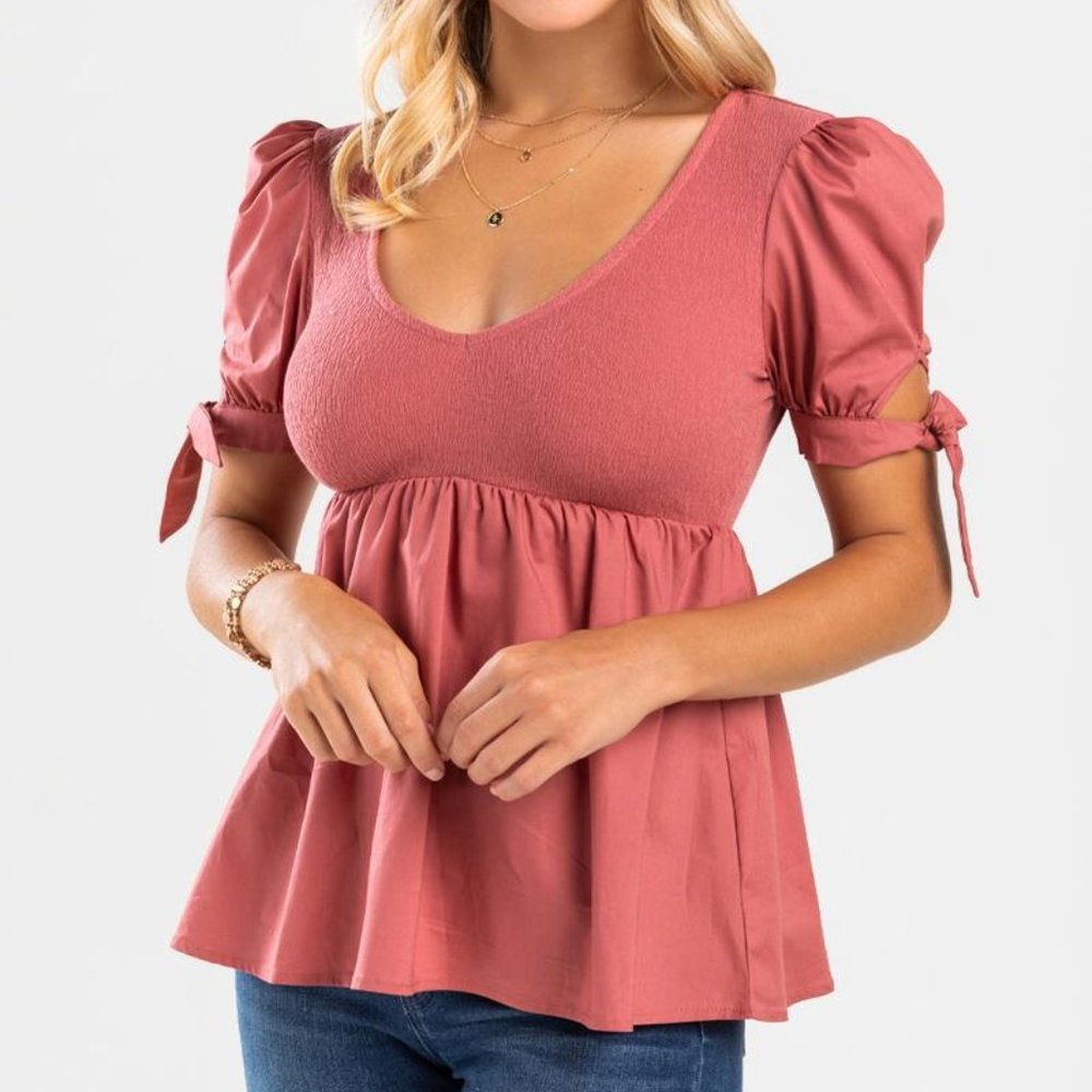 NWT Francesca's Ivanne Sleeve Tie Babydoll Top✨